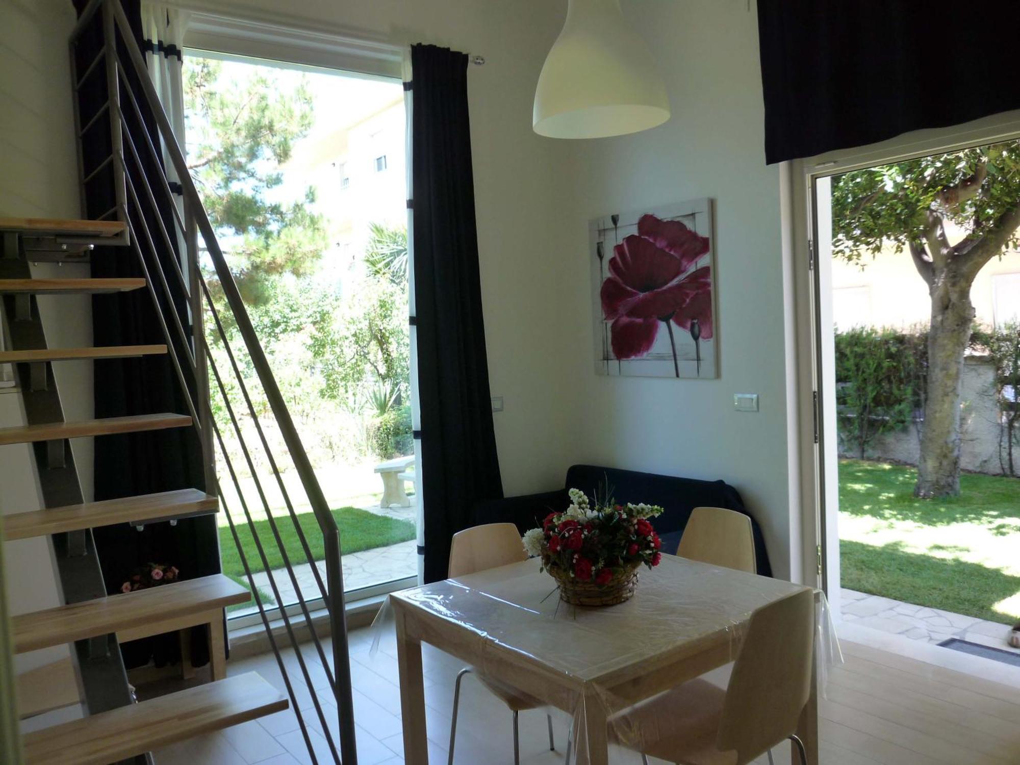 Apartamento Loft 3, A 150 M Dal Mare, Pineto Centro Exterior foto